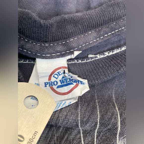 The Mountain Delta Pro Weight Cat Shirt Size Medium - Picture 7 of 7